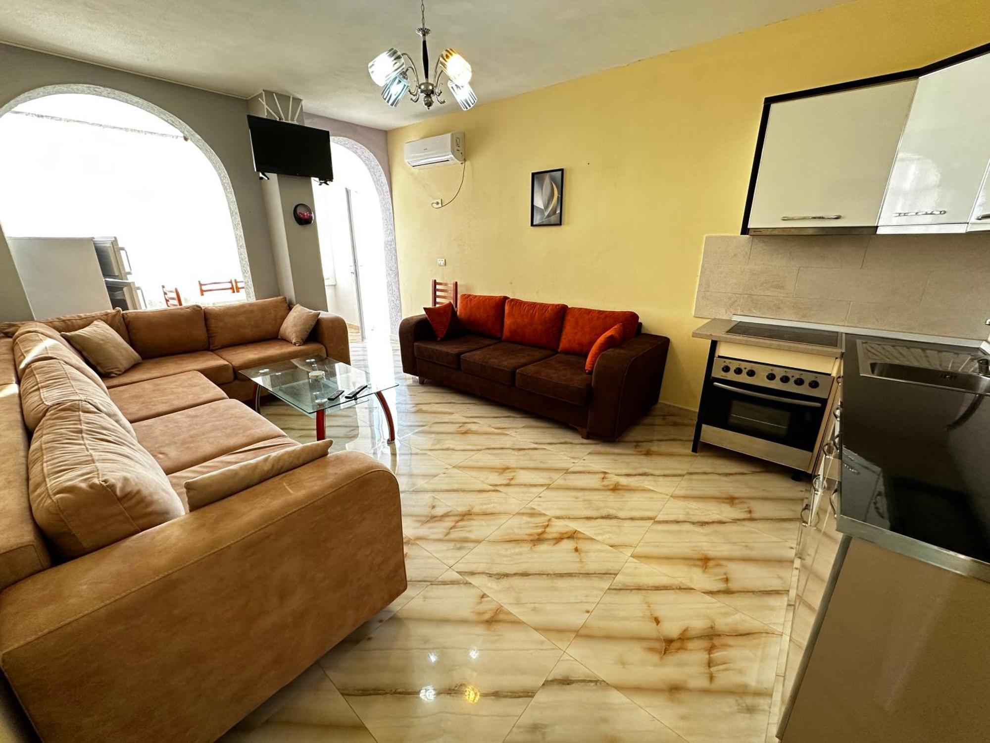 Romance Holiday Garden Inn Durrës Buitenkant foto